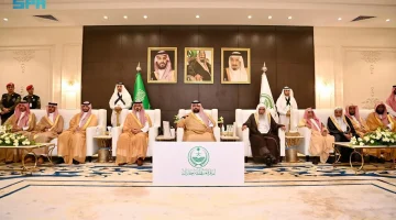الأمير محمد بن عبدالعزيز يستقبل أهالي جازان المهنئين بتعيينه أميرًا للمنطقة