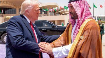 رئيس الولايات المتحدة يغادر المملكة وسمو #ولي_العهد⁩ في مقدمة مودعيه