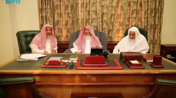 سماحة المفتي يوجّه بتكليف عدد من أصحاب الفضيلة للرد على استفسارات الحجاج