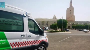 “الهلال الأحمر” بالمدينة المنورة ينجح في إعادة النبض لحاجة نيجيرية بمسجد الميقات بعد تعرضها لتوقف قلبي