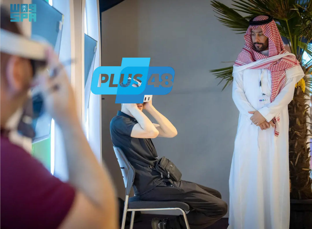 تقنية الواقع الافتراضي (VR) تنقل زوّار معرض “جسور” في رحلة ساحرة إلى الحرمين الشريفين