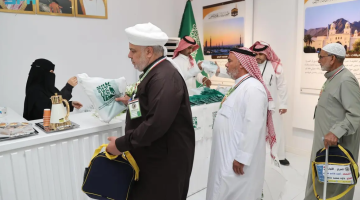 ضيوف الرحمن يتعرفون على جهود محمية الملك سلمان لتعزيز التنوع البيولوجي والغطاء النباتي
