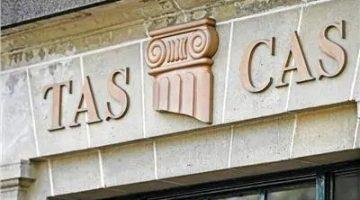 تخبط الأهلي ورابطة الأندية يضعف موقفهما في أزمة القمة| تقرير