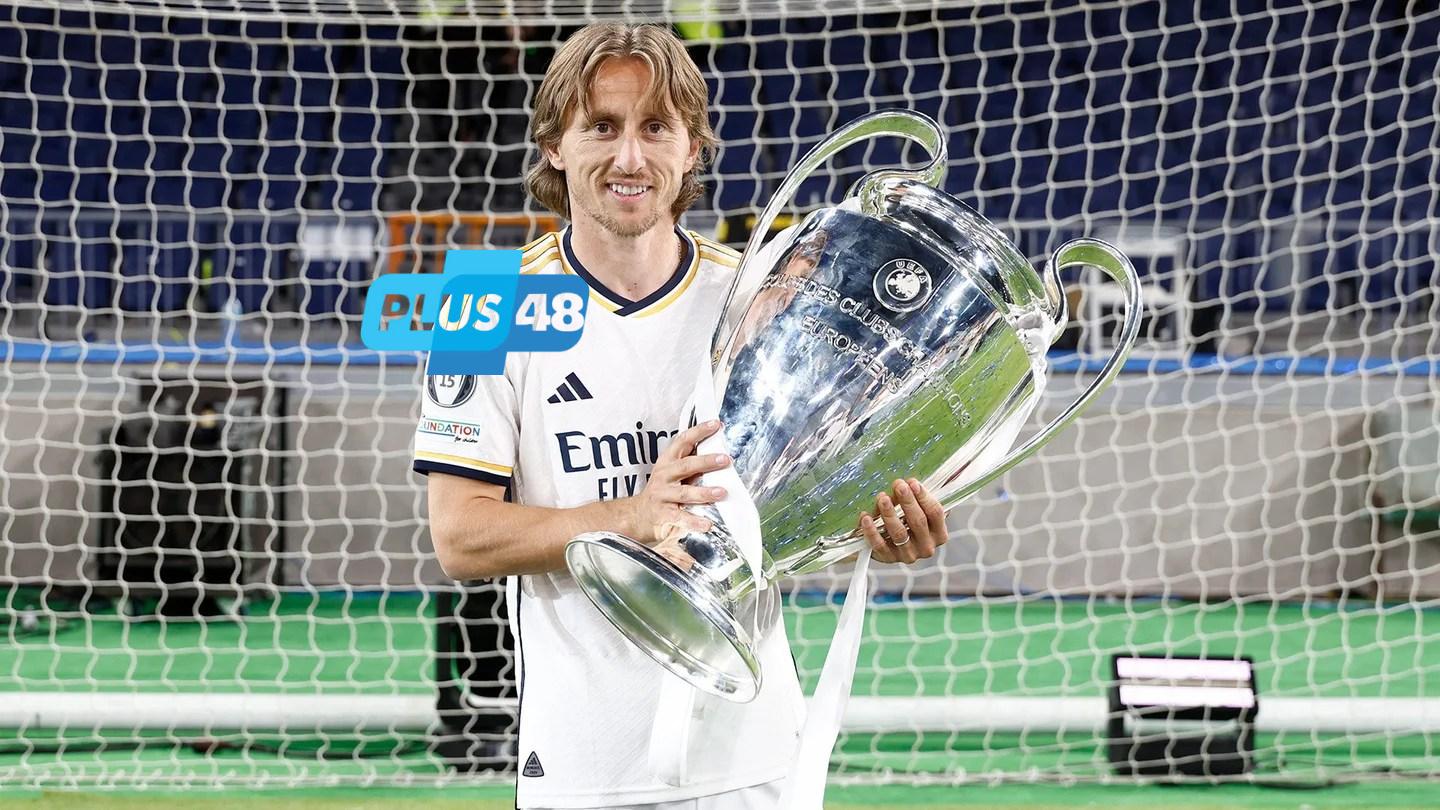 بعد 13 عاما.. مودريتش خارج أسوار ريال مدريد رسميا