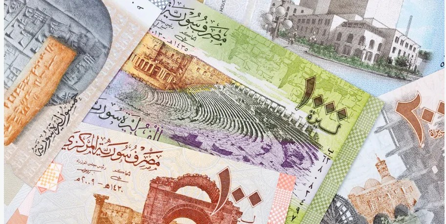 تسونامي لقاء ترامب بالشرع.. الليرة السورية تحقق مكاسب خرافية مقابل الدولار والسوريون في مصر أكبر الخاسرين
