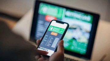 القمار الرقمي.. عصابات منظمة تستغل حلم الشباب بالثراء لاستنزاف أموالهم