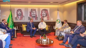 وزير الصحة السلوفاكي يزور “التخصصي” ويبحث سبل التعاون في الرعاية التخصصية
