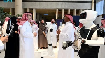 رئيس جامعة الملك عبدالعزيز يفتتح معرض “روبوكون 2025” باستهداف أكثر من 6000 مستفيد