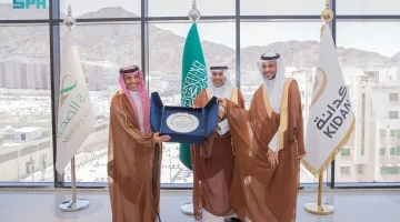 الجلاجل يُكرّم الهيئة الملكية وشركة “كِدانة” لإنجاز مشروع مستشفى طوارئ في #منى خلال 30 يومًا