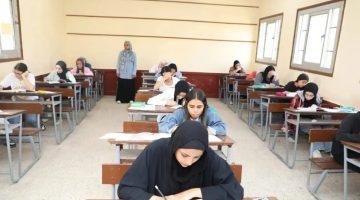 تداول امتحان اللغة العربية لطلاب الدبلومات الفنية 2025 على جروبات الغش يثير الجدل.. و«التعليم» تُحقق