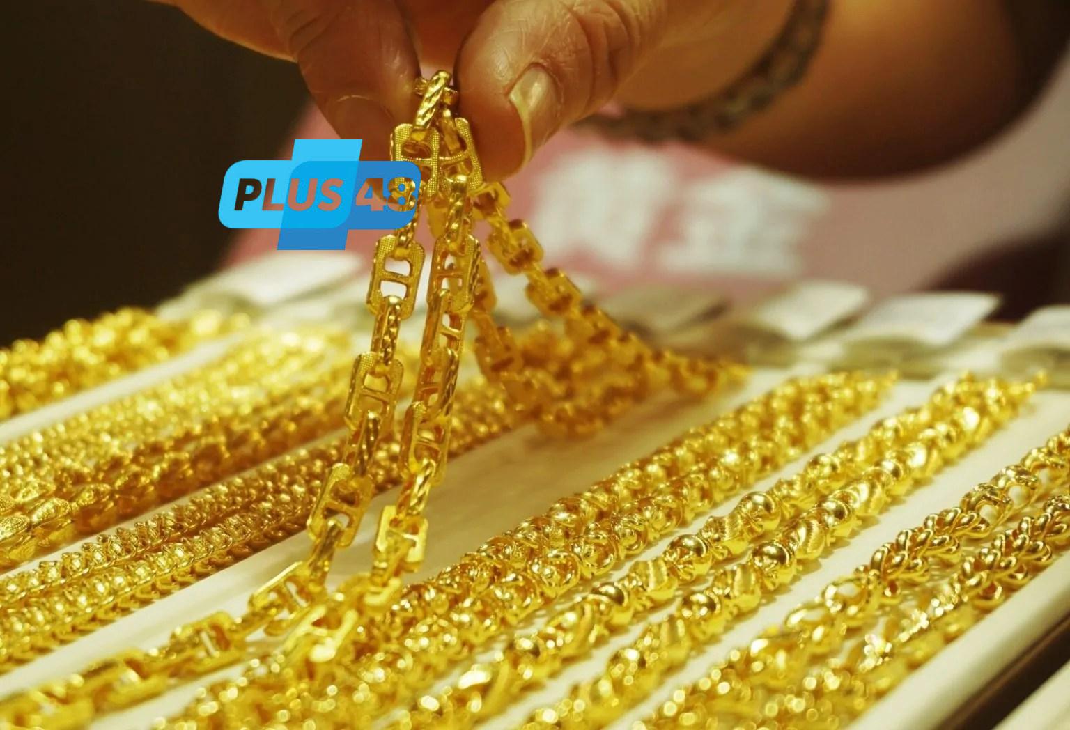 الذهب في الإمارات يتراجع بعد سلسلة من التقلبات الطفيف.. عيار 21 بكام؟