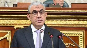 رئيس قوى عاملة النواب يستعرض تقرير قوانين زيادة العلاوات والحوافز للموظفين