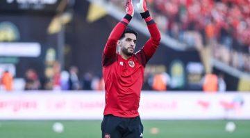 الأهلي يتحرك لتعويض شوبير.. ترقب لرحيل محتمل نحو فالنسيا