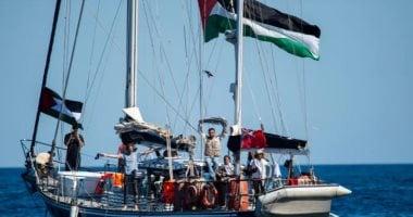 هيئة البث الإسرائيلية تعلن اعتقال نشطاء السفينة مادلين بميناء أشدود