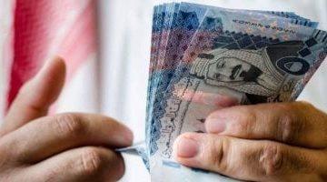 استقرار سعر الريال السعودى وسط تعاملات اليوم الإثنين 2-6-2025