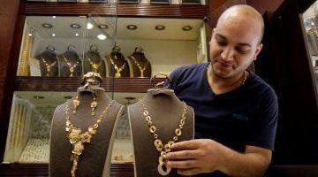 رئيس شعبة الذهب يكشف سبب قفزة سعر الذهب اليوم