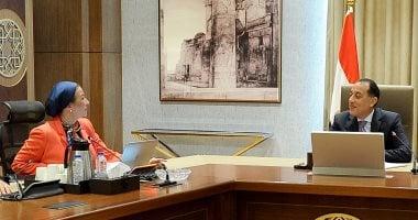 استعدادا لتسلم مهام منصبها الأممي.. رئيس الوزراء يستعرض مع وزيرة البيئة حصاد عمل الوزارة