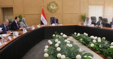 وزير الكهرباء يبحث مع وفد المفوضية الأوروبية سبل التعاون في مجالات الطاقة المتجددة
