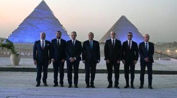 رئيس الوزراء: مبادرة الرواد الرقميون تدرب 12 ألف شاب وفتاة سنويا