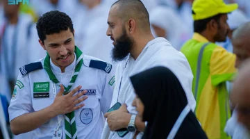 الكشافة يواصلون جهودهم التطوعية لإرشاد الحجاج في #مشعر_منى