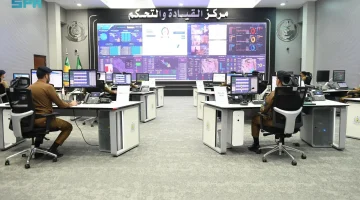 مركز القيادة والتحكم بالحج يتابع مؤشرات الأداء الميداني لقوات الدفاع المدني