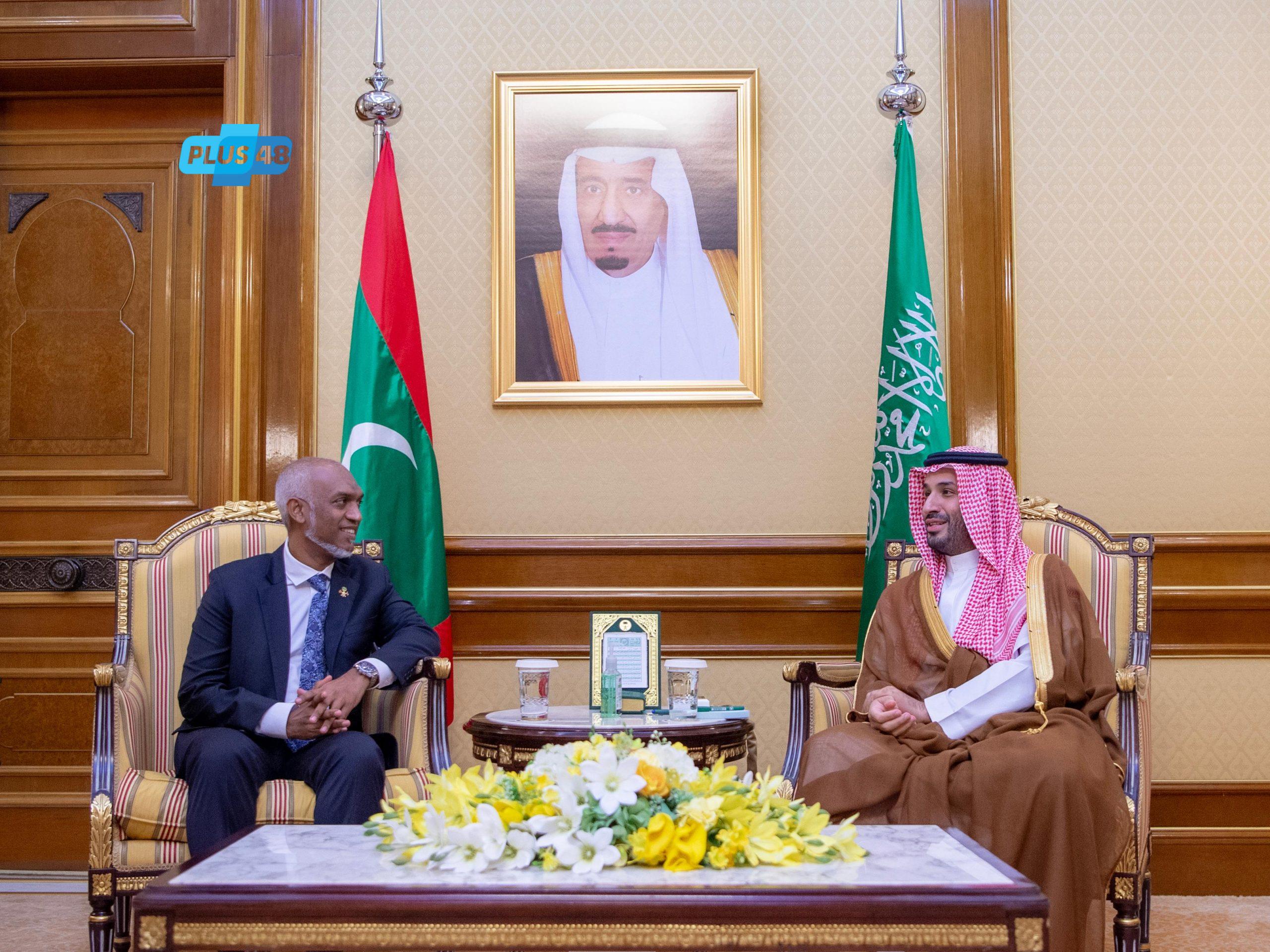 سمو ولي العهد يلتقي رئيس #المالديف ويستعرضان أوجه التعاون #عاجل