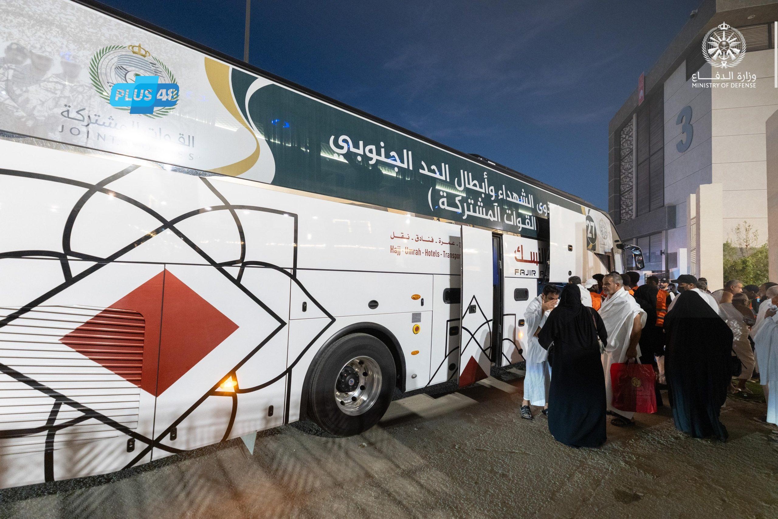 حجاج ذوي الشهداء والمصابين يتمّون مناسك الحج بطواف الوداع