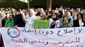 الممرضون وتقنيو الصحة يلوحون بالتصعيد من أجل “السنوات الاعتبارية”