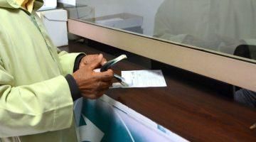 تقرير: “خوارزميات الدعم الاجتماعي” قد تقصي الأسر الهشة من الاستفادة