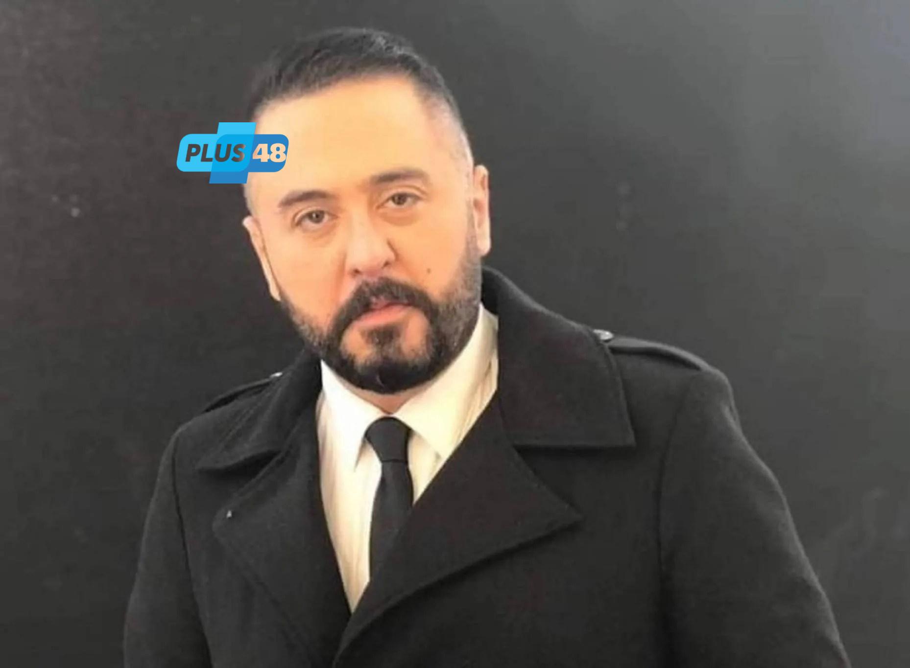 عمرو عبد العزيز يعلق على برنامج مسرحيات العيد المتكرر