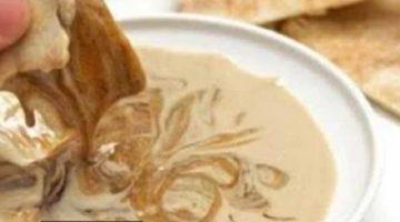 العسل الأسود والطحينة.. وجبة شعبية رخيصة فوائدها الصحية مذهلة