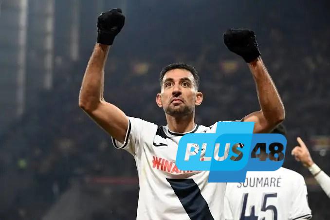 الأهلي يحسم الجدل بشأن ضم كوكا وشريف قبل مونديال الأندية| خاص