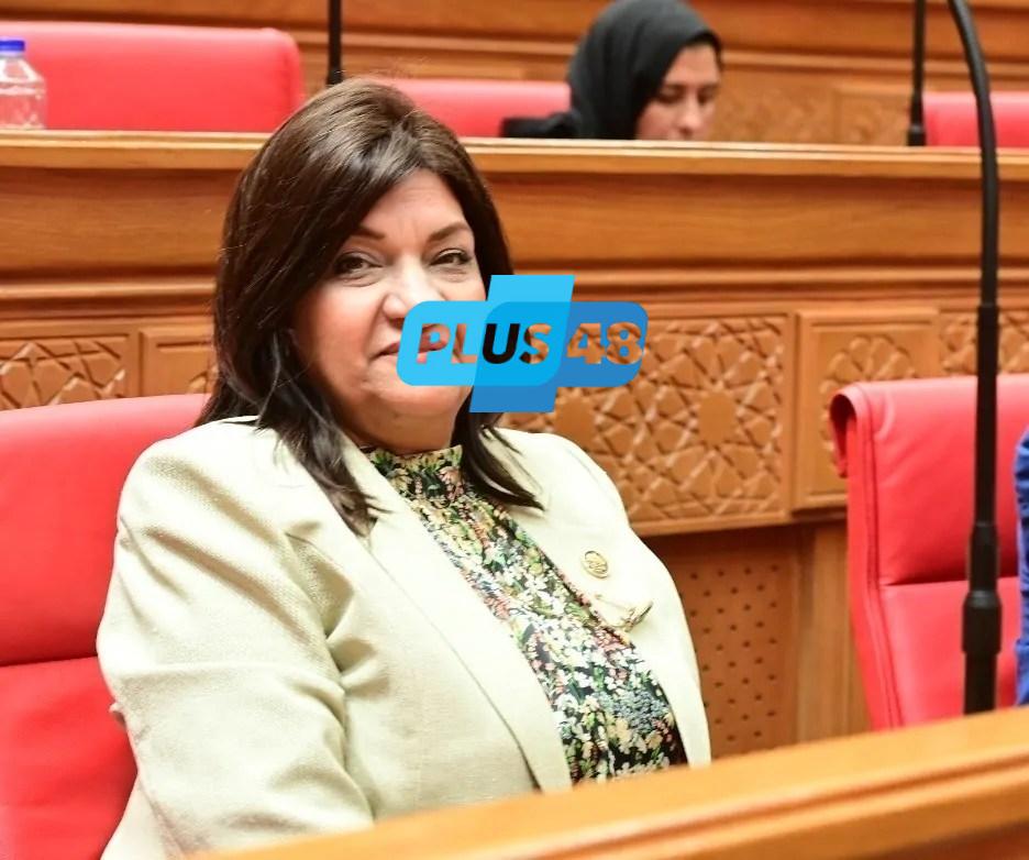 النائبة إيفلين متى تتقدم بطلب إحاطة بشأن ارتفاع نسبة الملوحة وتغيير لون المياه ببحيرة المنزلة