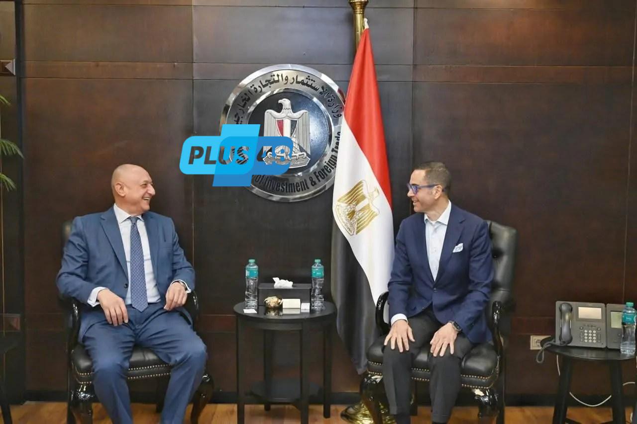 وزير الاستثمار يبحث مع شركة آبل العالمية فرص تعزيز تواجدها في السوق المصري