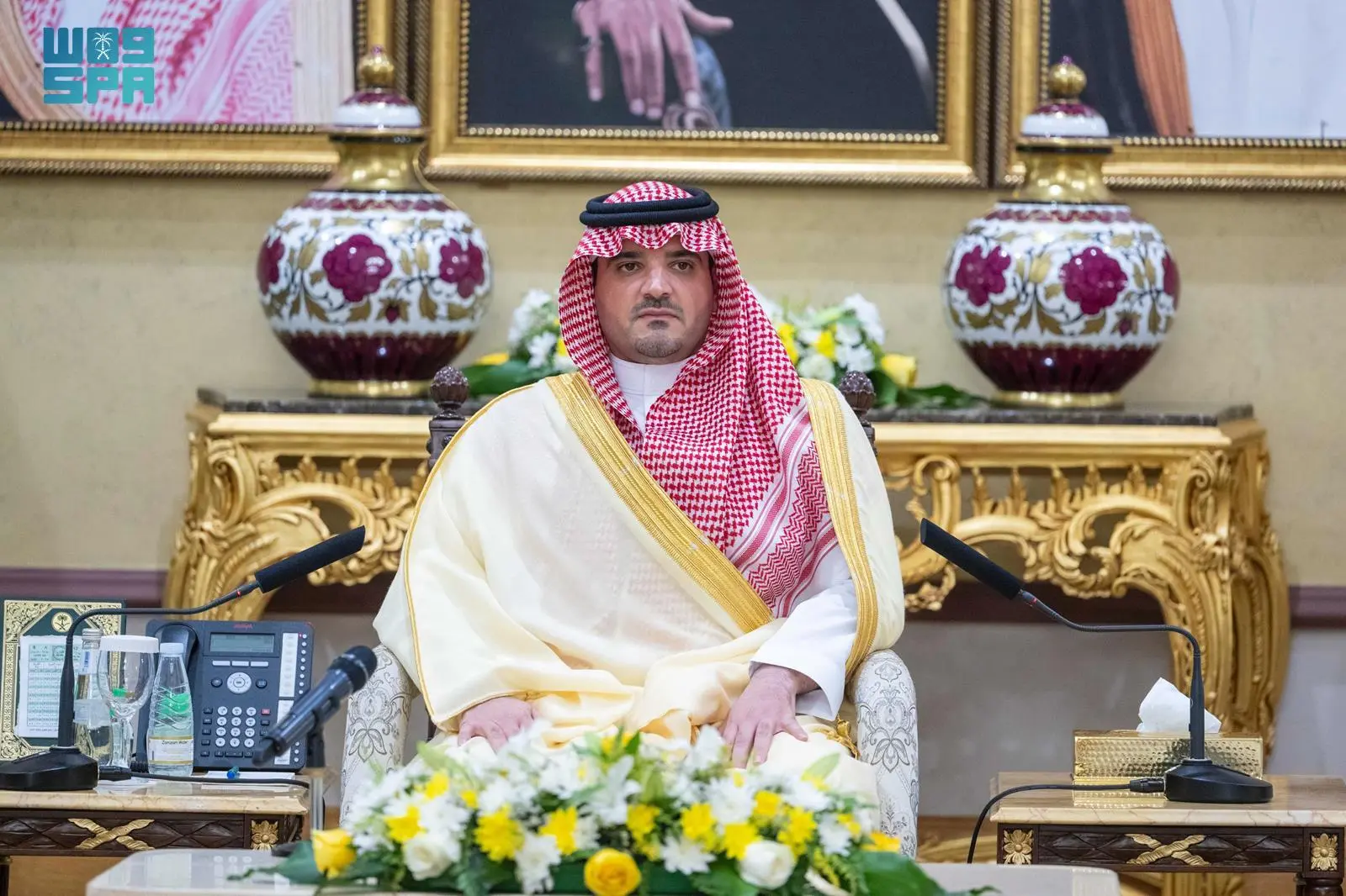 وزير الداخلية يلتقي كبار مسؤولي الوزارة وقادة القطاعات الأمنية وقوات أمن الحج والقوات المساندة من القطاعات والجهات العسكرية والأمنية