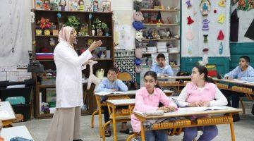 قسوة الملاحظات المدرسية تسائل الأساتذة عن تحقيق “التربية الإيجابية”