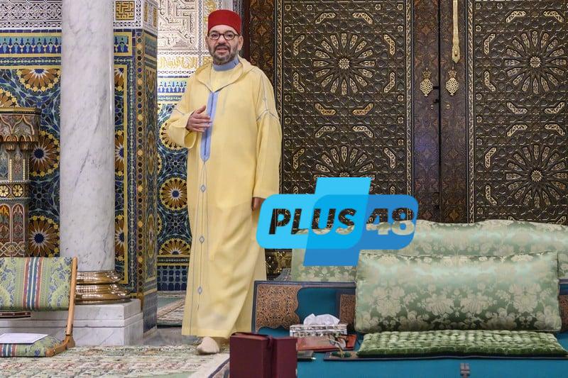 الملك يقرر العفو على 1526 شخصا