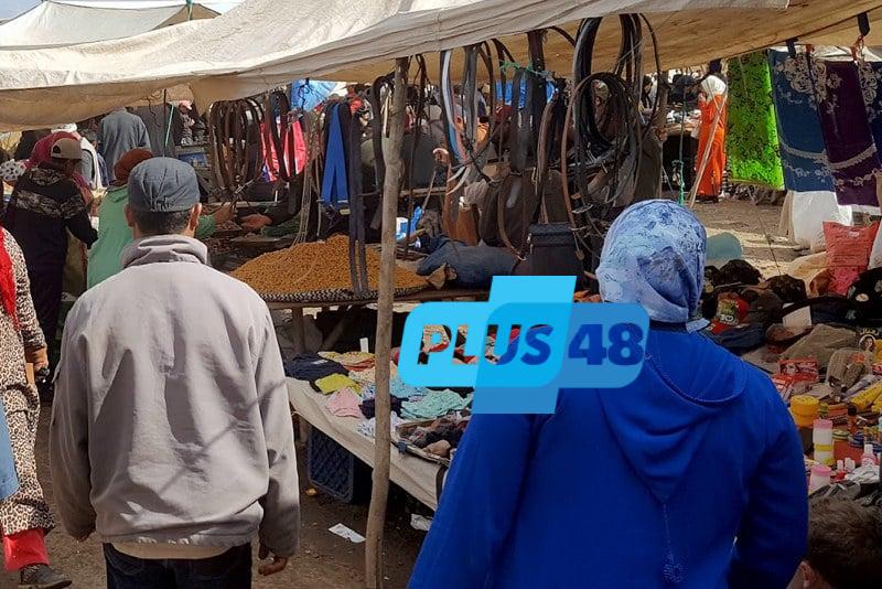 الإدمان على بضائع “أسواق الخردة” يكشف اختلالات في الاندماج والتنمية