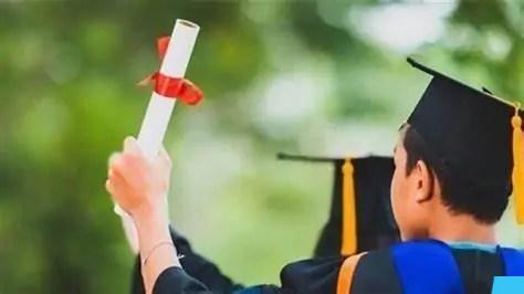 نتيجة الصف الثاني الثانوي 2025 برقم الجلوس بالقاهرة وجميع المحافظات.. الموعد والروابط