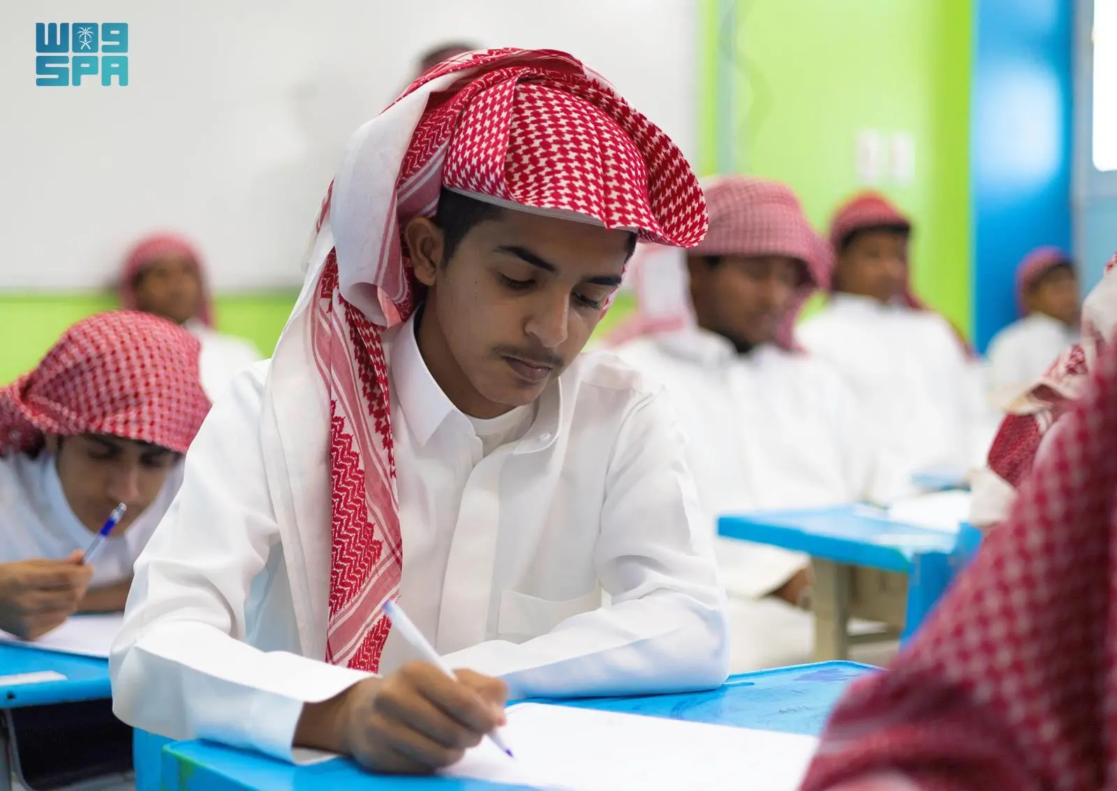 أكثر من 200 ألف طالب وطالبة يؤدون اختبارات الفصل الثالث في #تبوك